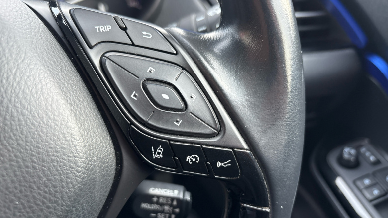 Toyota C-HR 1.8 Hybrid Dynamic 5dr CVT Hybrid Hatchback